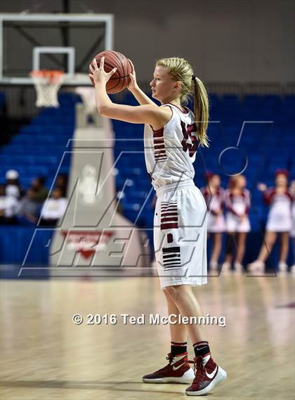 Thumbnail 1 in Beebe vs Greenbrier (AAA 5A 1st Round) photogallery.