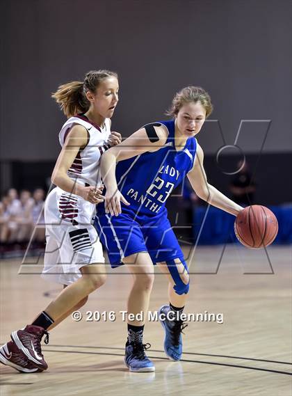 Thumbnail 2 in Beebe vs Greenbrier (AAA 5A 1st Round) photogallery.