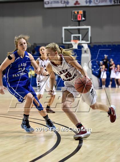 Thumbnail 1 in Beebe vs Greenbrier (AAA 5A 1st Round) photogallery.