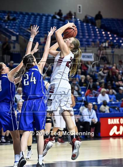 Thumbnail 1 in Beebe vs Greenbrier (AAA 5A 1st Round) photogallery.