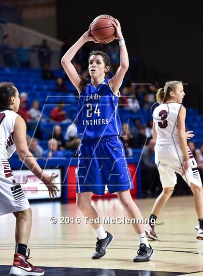 Thumbnail 1 in Beebe vs Greenbrier (AAA 5A 1st Round) photogallery.