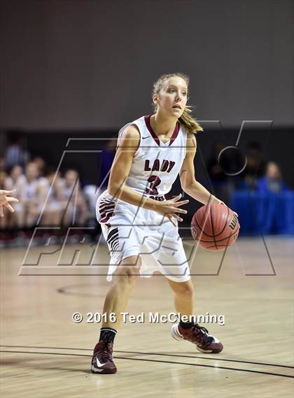 Thumbnail 3 in Beebe vs Greenbrier (AAA 5A 1st Round) photogallery.