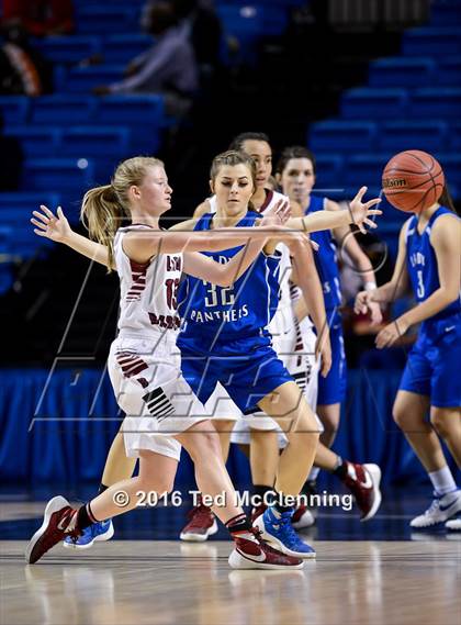 Thumbnail 3 in Beebe vs Greenbrier (AAA 5A 1st Round) photogallery.