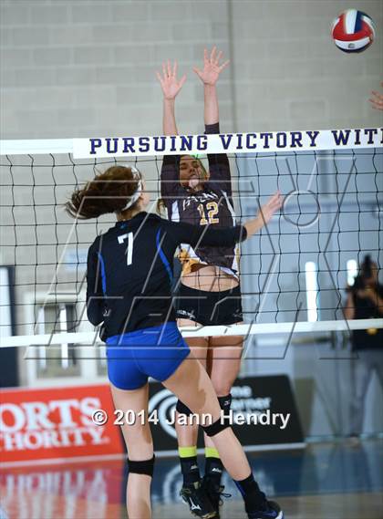 Thumbnail 3 in Branson vs. Parker (CIF State D5 Final) photogallery.