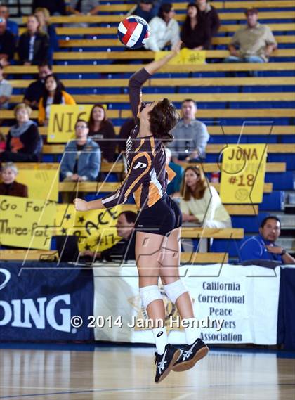 Thumbnail 2 in Branson vs. Parker (CIF State D5 Final) photogallery.