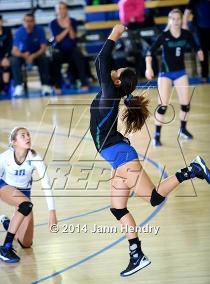 Thumbnail 1 in Branson vs. Parker (CIF State D5 Final) photogallery.
