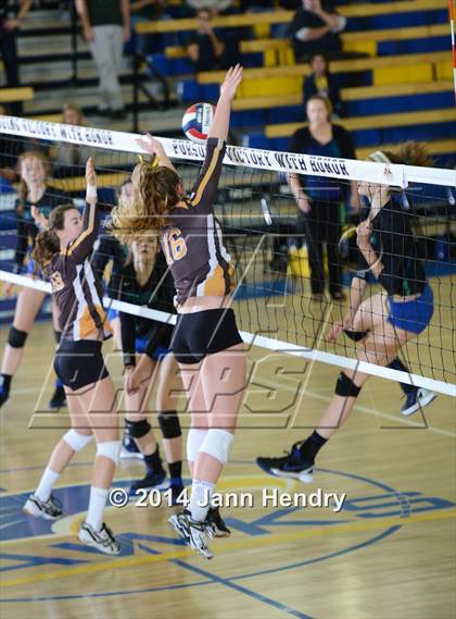 Thumbnail 1 in Branson vs. Parker (CIF State D5 Final) photogallery.