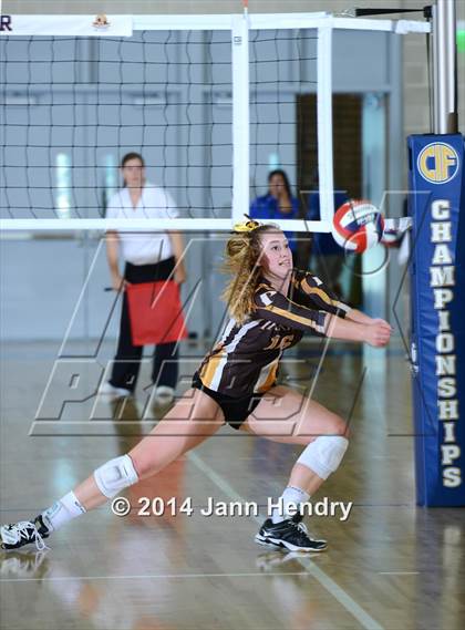 Thumbnail 1 in Branson vs. Parker (CIF State D5 Final) photogallery.