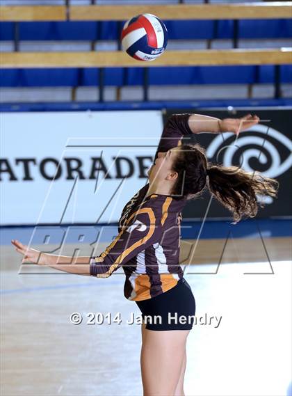 Thumbnail 3 in Branson vs. Parker (CIF State D5 Final) photogallery.