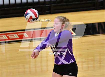 Thumbnail 2 in Johnson City vs Stockdale (Class 3A Second Round) photogallery.