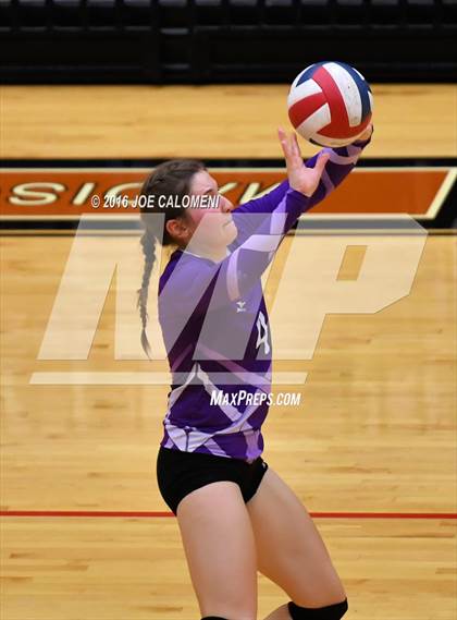Thumbnail 1 in Johnson City vs Stockdale (Class 3A Second Round) photogallery.