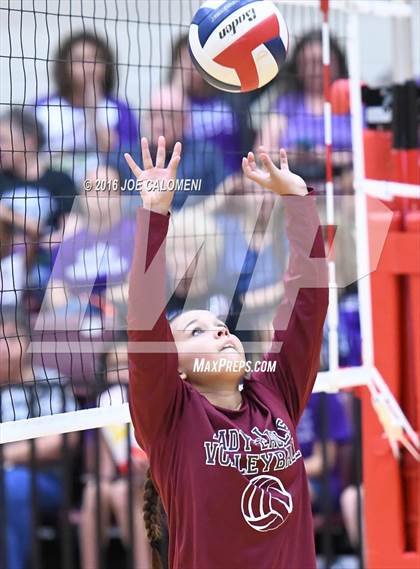 Thumbnail 2 in Johnson City vs Stockdale (Class 3A Second Round) photogallery.