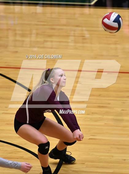 Thumbnail 1 in Johnson City vs Stockdale (Class 3A Second Round) photogallery.