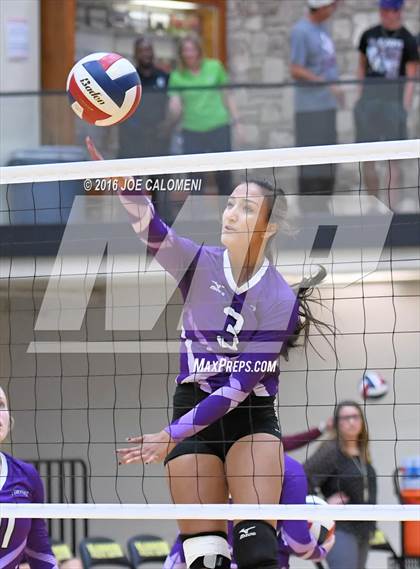 Thumbnail 2 in Johnson City vs Stockdale (Class 3A Second Round) photogallery.