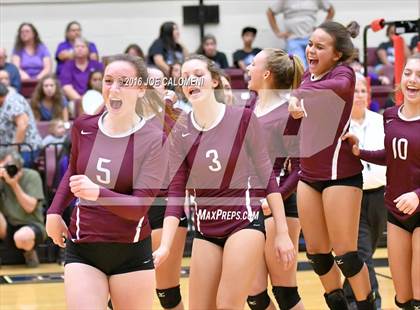 Thumbnail 2 in Johnson City vs Stockdale (Class 3A Second Round) photogallery.