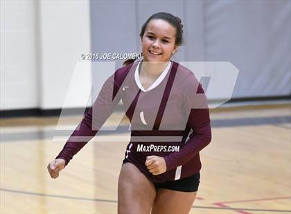 Thumbnail 3 in Johnson City vs Stockdale (Class 3A Second Round) photogallery.