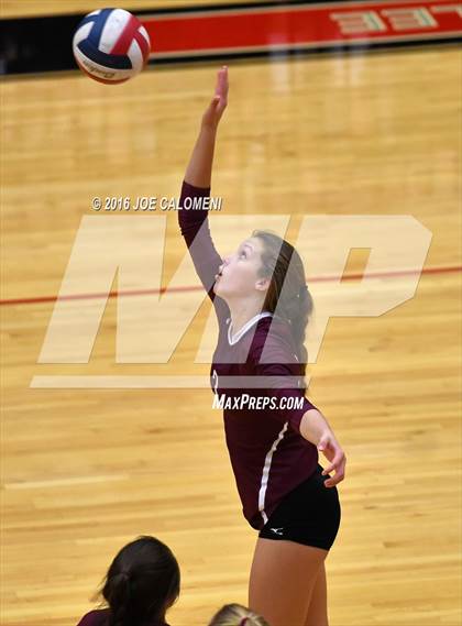 Thumbnail 1 in Johnson City vs Stockdale (Class 3A Second Round) photogallery.
