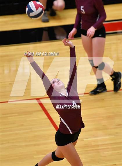 Thumbnail 1 in Johnson City vs Stockdale (Class 3A Second Round) photogallery.