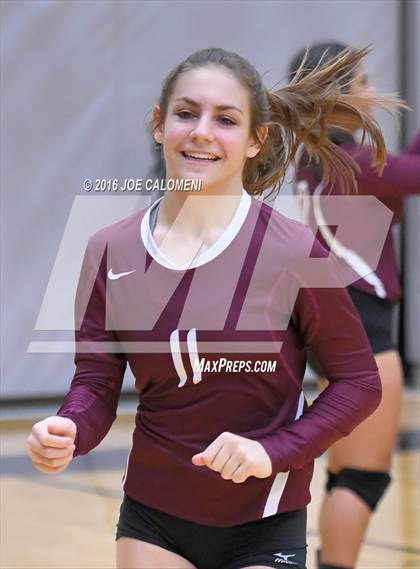 Thumbnail 3 in Johnson City vs Stockdale (Class 3A Second Round) photogallery.