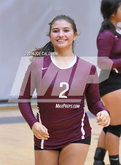 Thumbnail 1 in Johnson City vs Stockdale (Class 3A Second Round) photogallery.