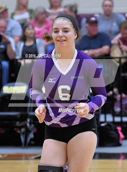 Thumbnail 2 in Johnson City vs Stockdale (Class 3A Second Round) photogallery.