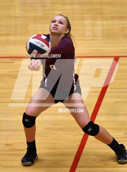 Thumbnail 2 in Johnson City vs Stockdale (Class 3A Second Round) photogallery.