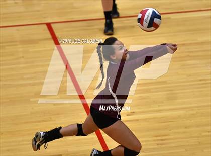 Thumbnail 2 in Johnson City vs Stockdale (Class 3A Second Round) photogallery.