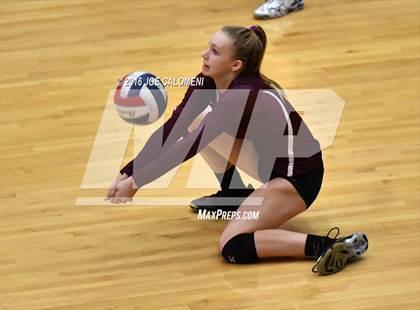 Thumbnail 1 in Johnson City vs Stockdale (Class 3A Second Round) photogallery.