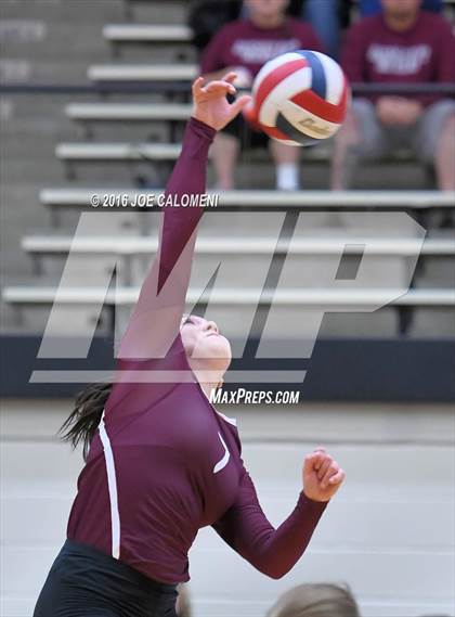 Thumbnail 3 in Johnson City vs Stockdale (Class 3A Second Round) photogallery.