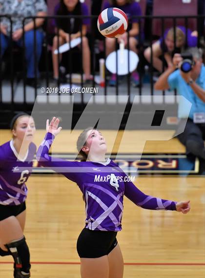 Thumbnail 1 in Johnson City vs Stockdale (Class 3A Second Round) photogallery.