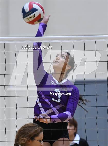 Thumbnail 3 in Johnson City vs Stockdale (Class 3A Second Round) photogallery.