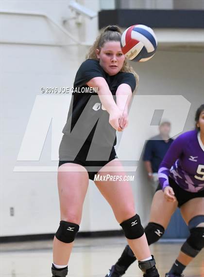 Thumbnail 3 in Johnson City vs Stockdale (Class 3A Second Round) photogallery.