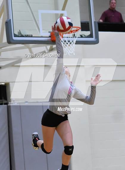 Thumbnail 2 in Johnson City vs Stockdale (Class 3A Second Round) photogallery.