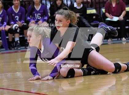 Thumbnail 1 in Johnson City vs Stockdale (Class 3A Second Round) photogallery.