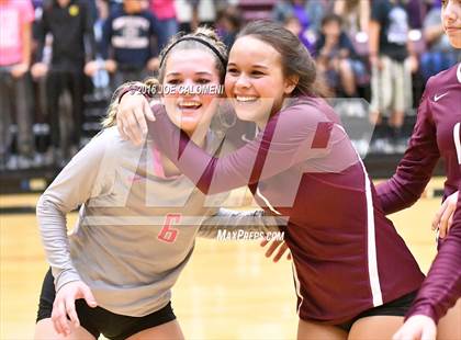 Thumbnail 3 in Johnson City vs Stockdale (Class 3A Second Round) photogallery.