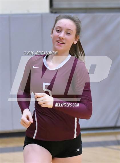Thumbnail 2 in Johnson City vs Stockdale (Class 3A Second Round) photogallery.