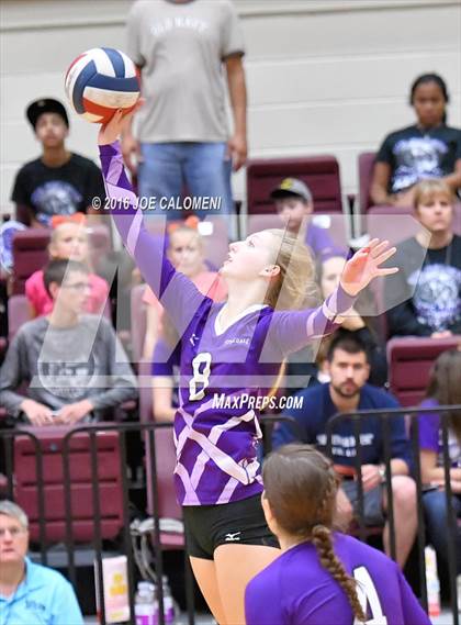 Thumbnail 2 in Johnson City vs Stockdale (Class 3A Second Round) photogallery.