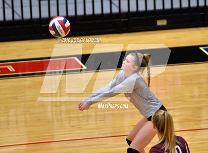 Thumbnail 2 in Johnson City vs Stockdale (Class 3A Second Round) photogallery.