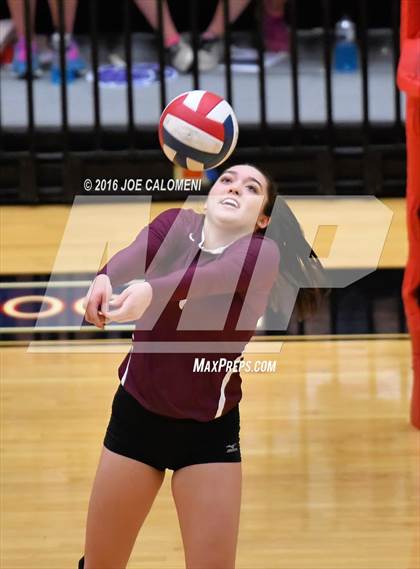 Thumbnail 3 in Johnson City vs Stockdale (Class 3A Second Round) photogallery.