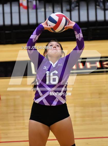 Thumbnail 3 in Johnson City vs Stockdale (Class 3A Second Round) photogallery.