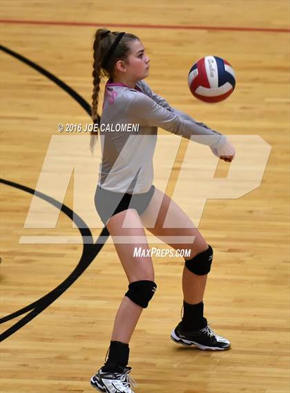 Thumbnail 3 in Johnson City vs Stockdale (Class 3A Second Round) photogallery.