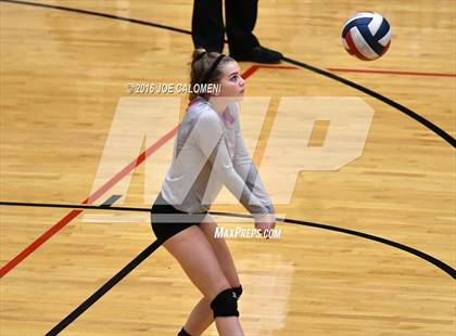 Thumbnail 3 in Johnson City vs Stockdale (Class 3A Second Round) photogallery.