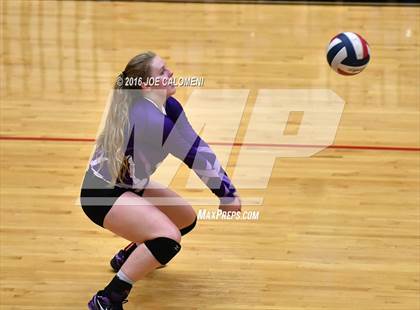 Thumbnail 1 in Johnson City vs Stockdale (Class 3A Second Round) photogallery.