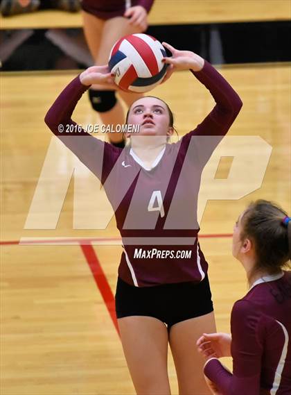 Thumbnail 2 in Johnson City vs Stockdale (Class 3A Second Round) photogallery.