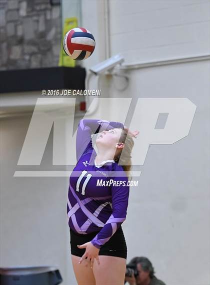 Thumbnail 2 in Johnson City vs Stockdale (Class 3A Second Round) photogallery.