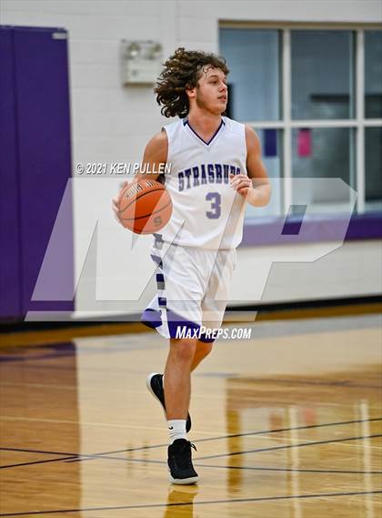 Thumbnail 3 in Clarke County vs. Strasburg photogallery.