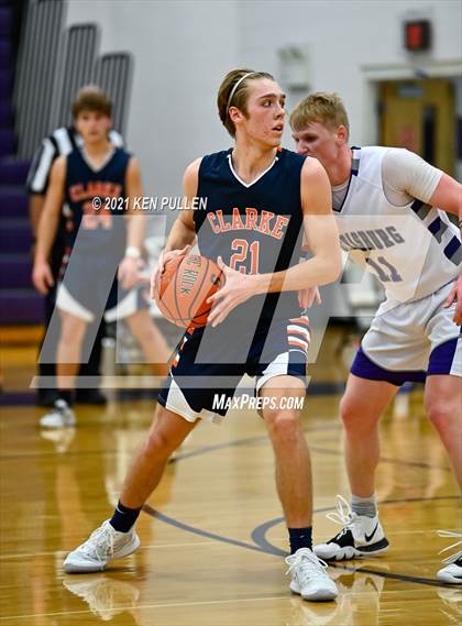 Thumbnail 2 in Clarke County vs. Strasburg photogallery.