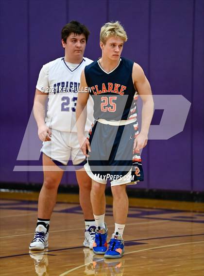 Thumbnail 3 in Clarke County vs. Strasburg photogallery.