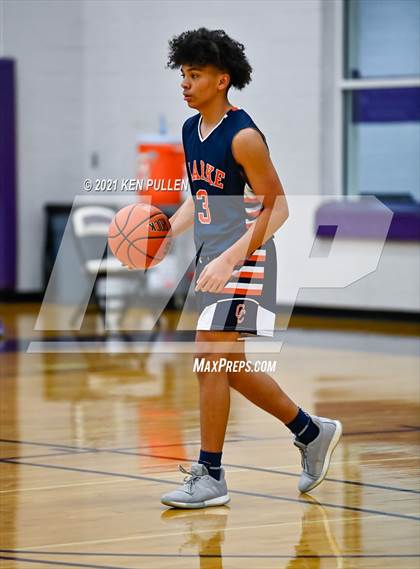 Thumbnail 2 in Clarke County vs. Strasburg photogallery.