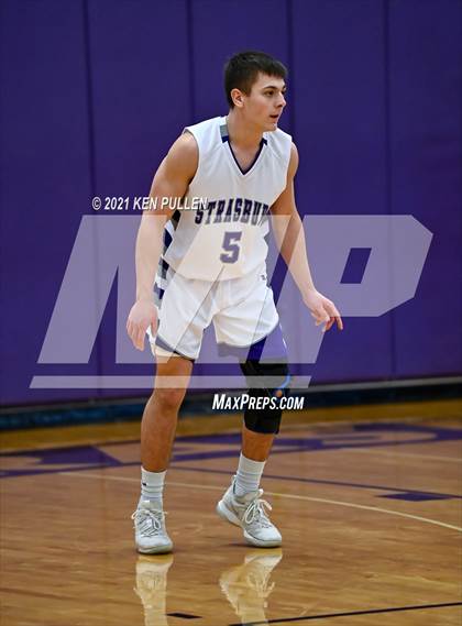 Thumbnail 1 in Clarke County vs. Strasburg photogallery.